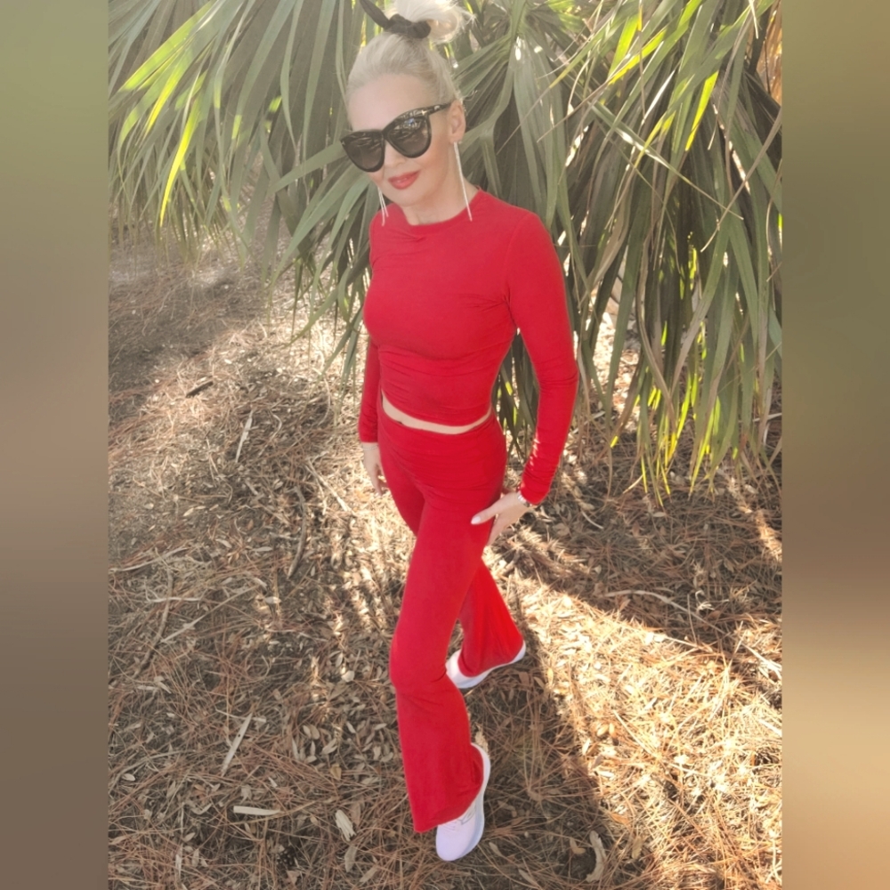 Luxury 2 pc set from Polish Fashion Designer Mimi Boutique  Medium